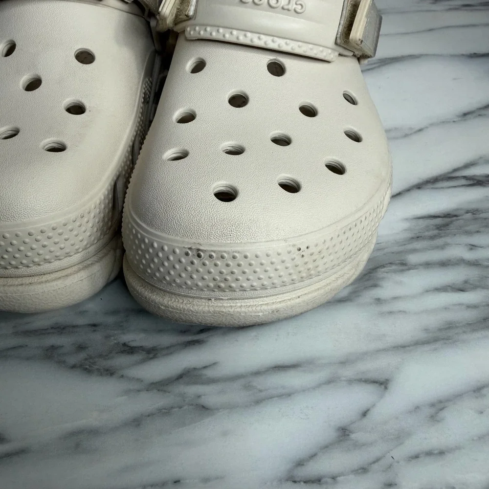 Crocs Duet Max II Clog Adjustable Straps Sandals Stucco Tan Men's 7 Women's 9